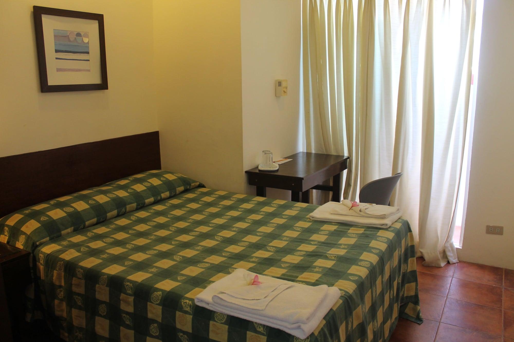 Hey Jude Resort Hotel Balabag  Екстериор снимка