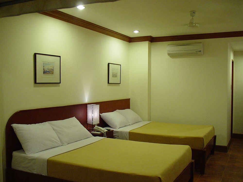 Hey Jude Resort Hotel Balabag  Екстериор снимка