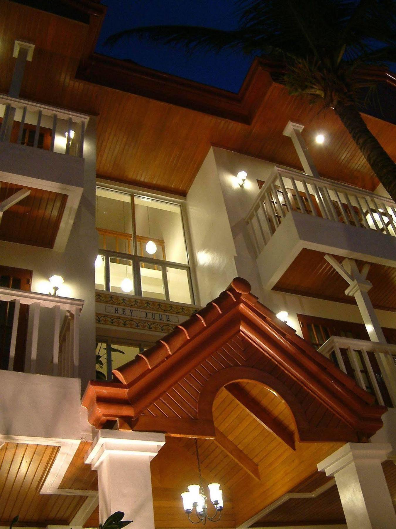 Hey Jude Resort Hotel Balabag  Екстериор снимка
