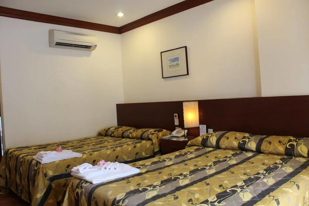 Hey Jude Resort Hotel Balabag  Екстериор снимка