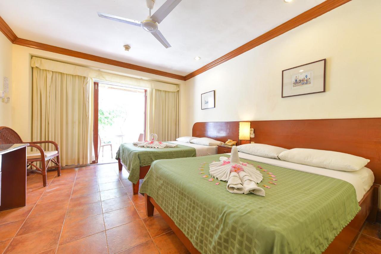 Hey Jude Resort Hotel Balabag  Екстериор снимка